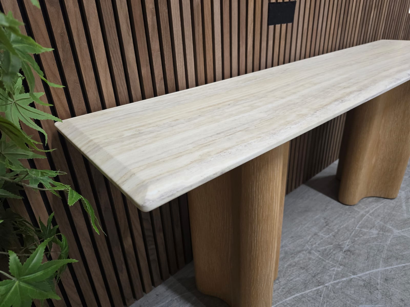 0f608718-30e0-435b-9394-fb82eed80c09