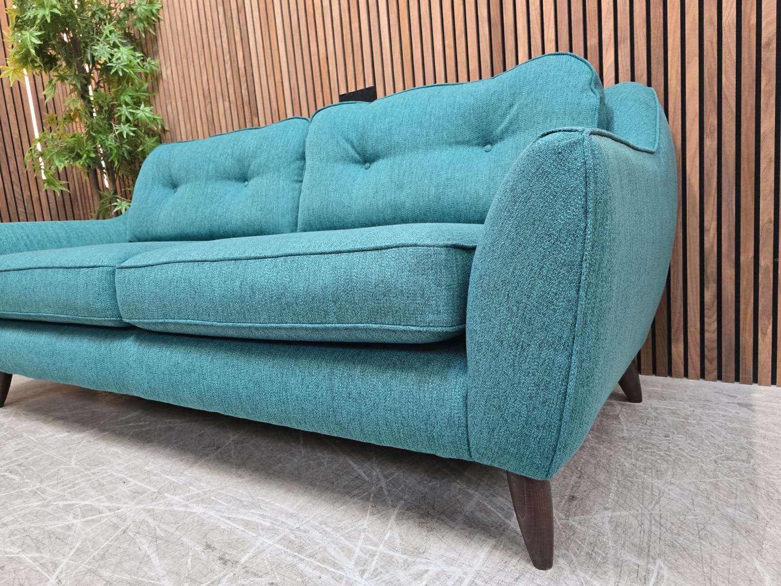 1bc7fba8-a789-49fe-b00a-2772118452d5