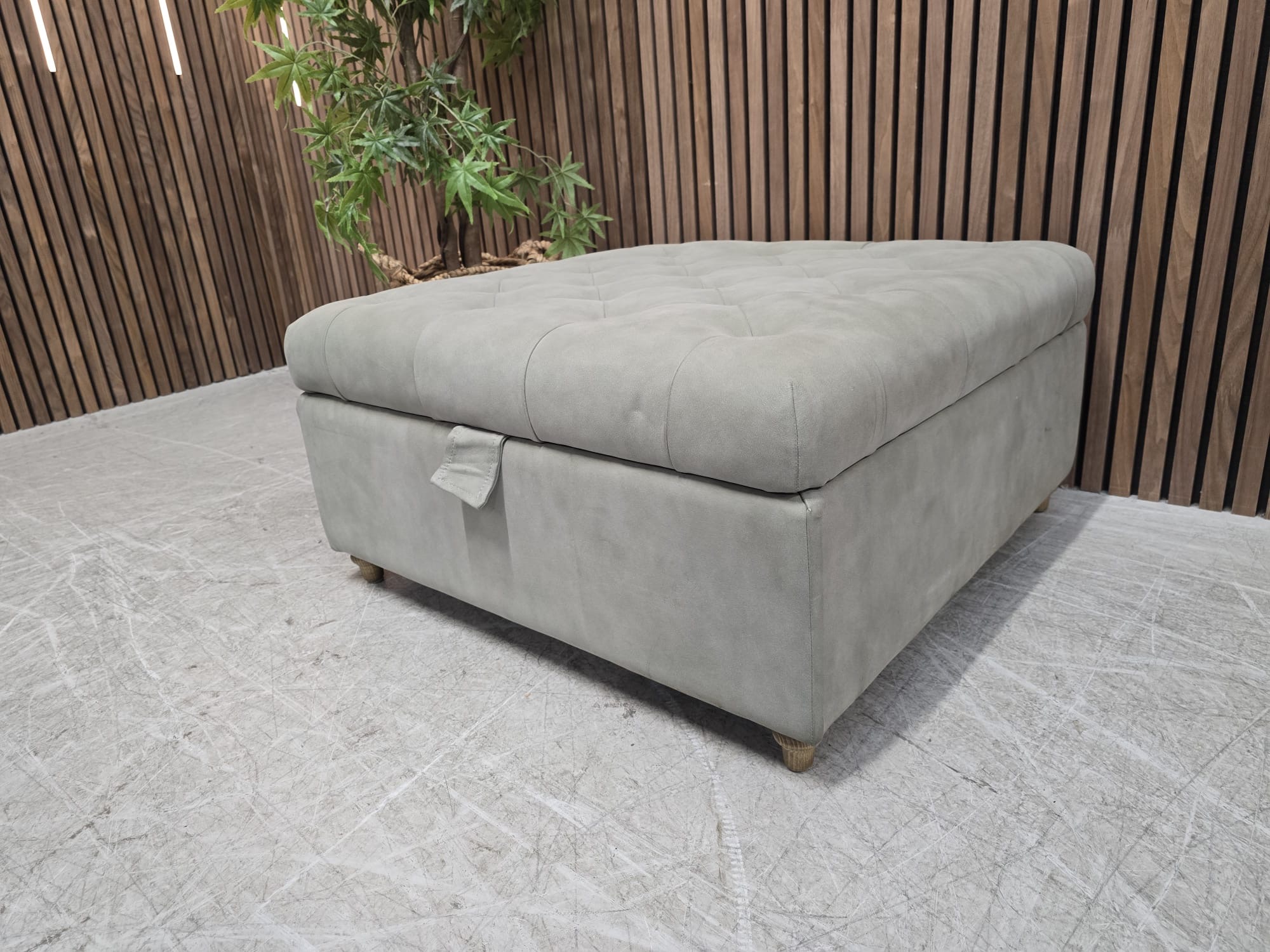 22239e3b-8cbe-4237-88c4-878ef3a06d1f