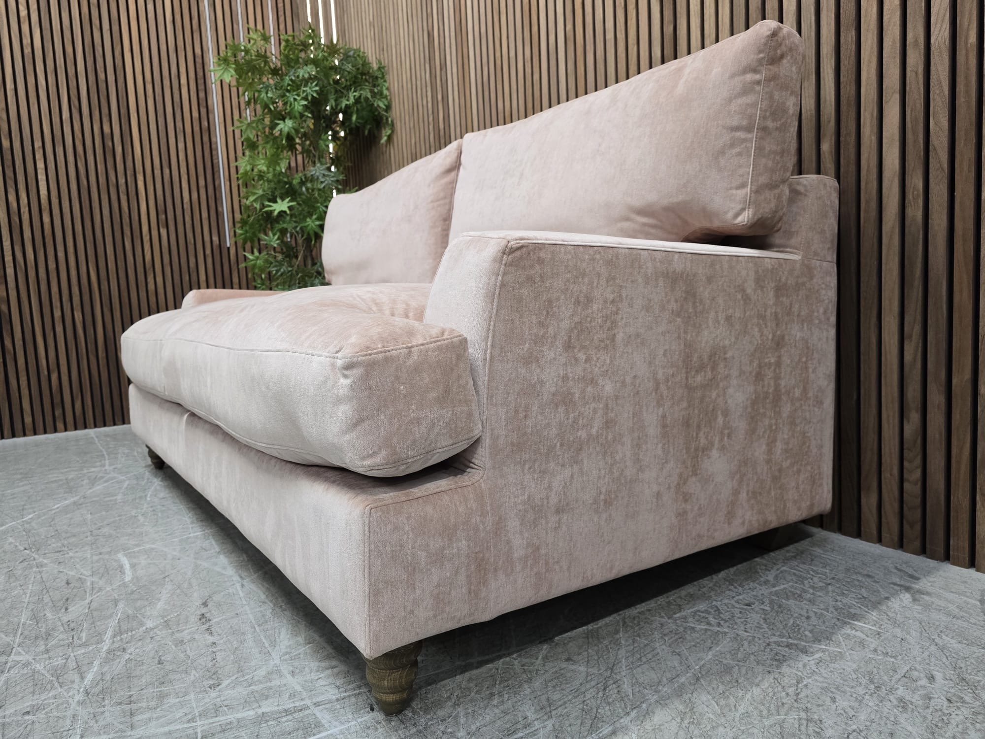 266ec5e9-0934-44ea-ba18-af142e4591a3