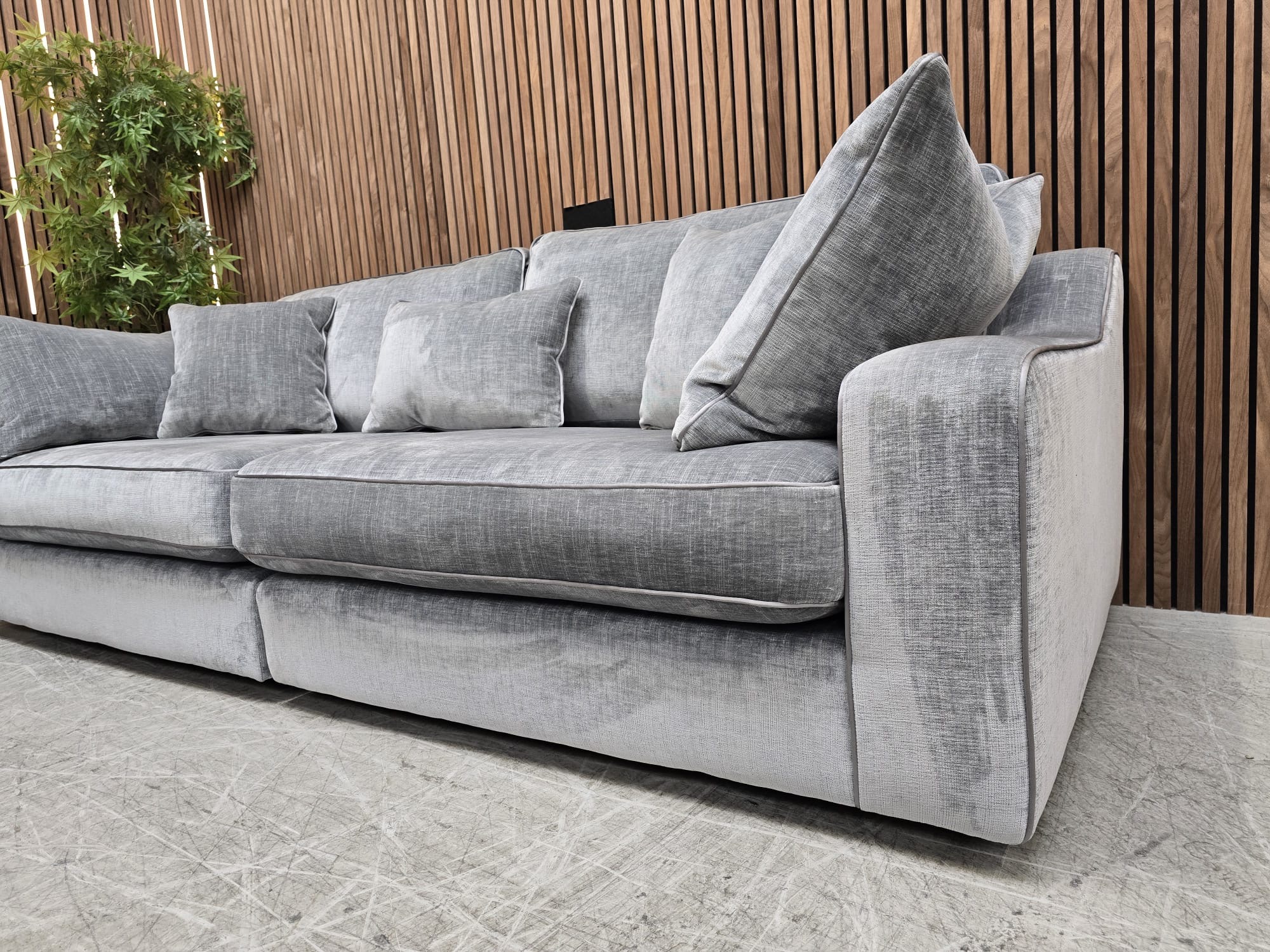 29ff1a2c-a897-4384-bbda-8469c43af4bb