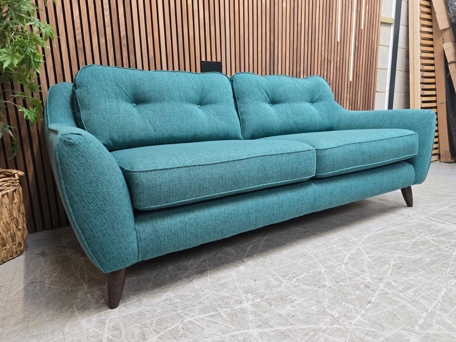 2a16b27b-6f40-4f55-b3a0-82174e47ac46