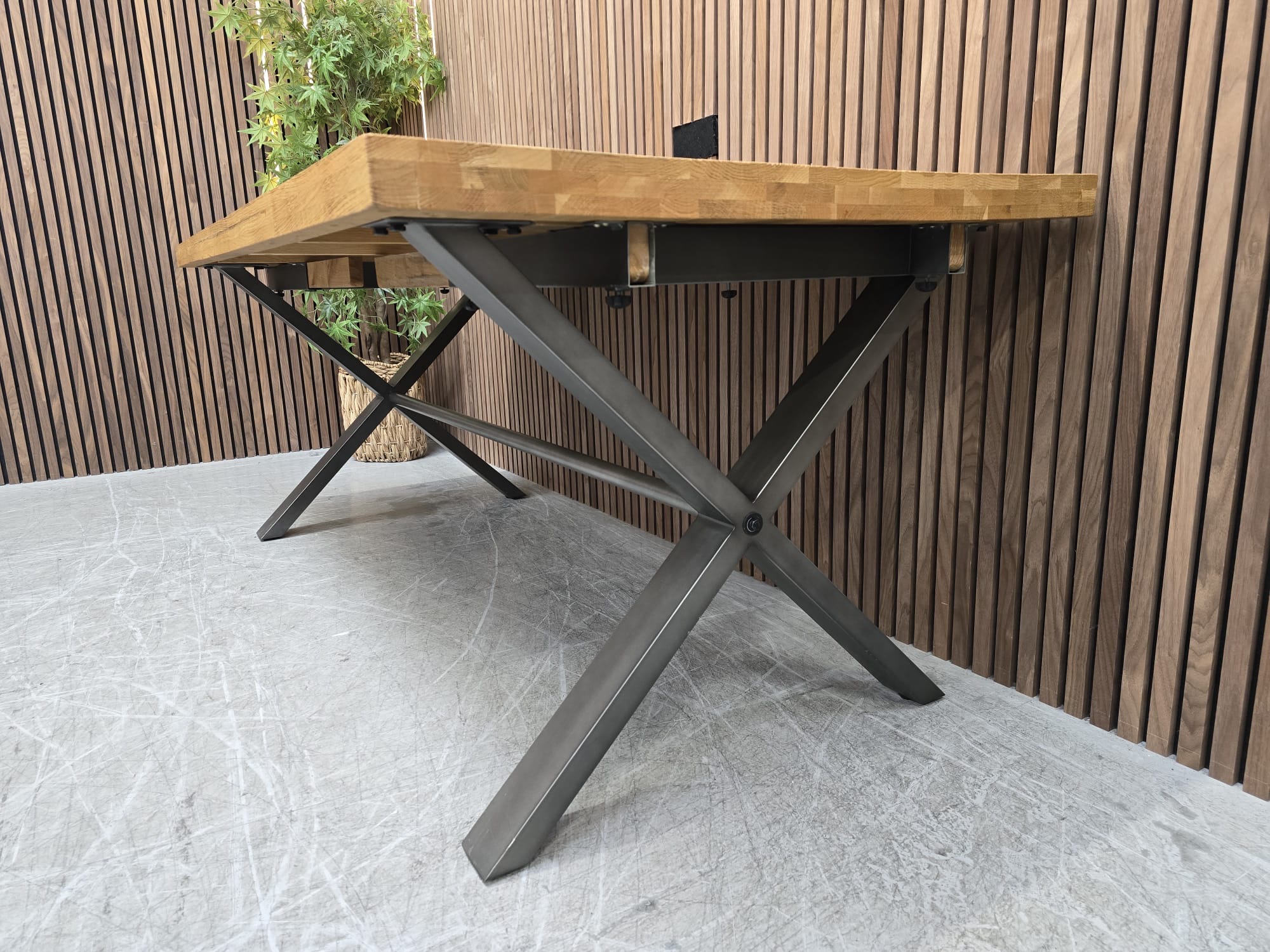 40d190e0-c270-4b5b-a99a-8476e2170fbc