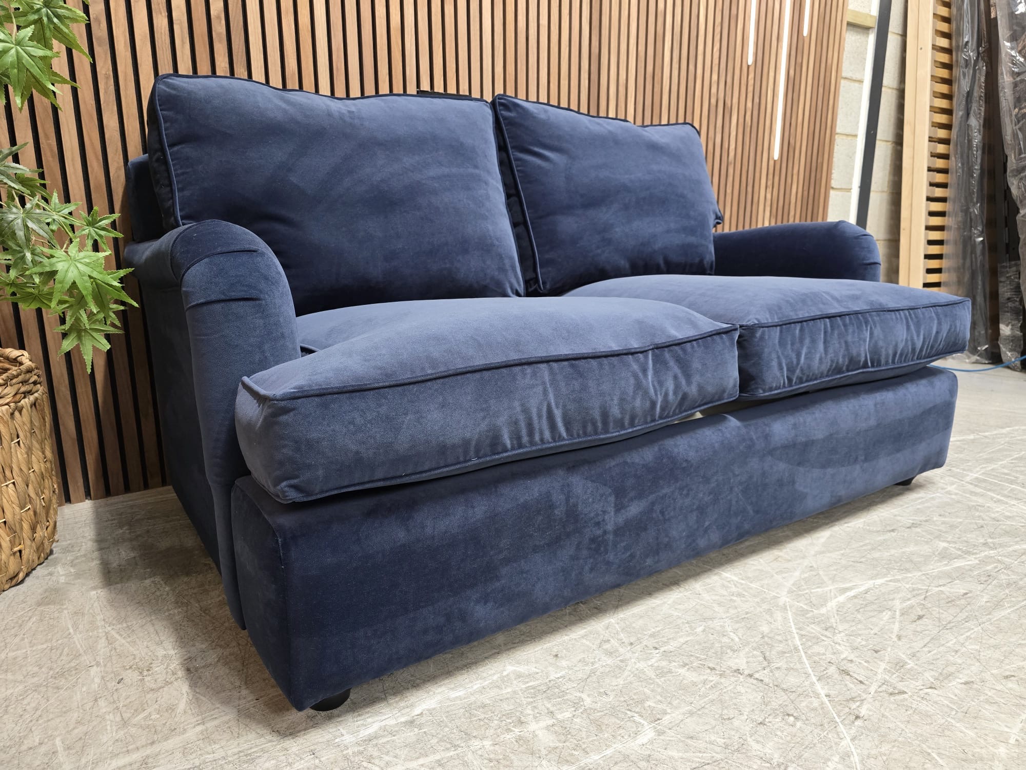 4f3a17ca-3d45-4055-bc24-af28557ad13e