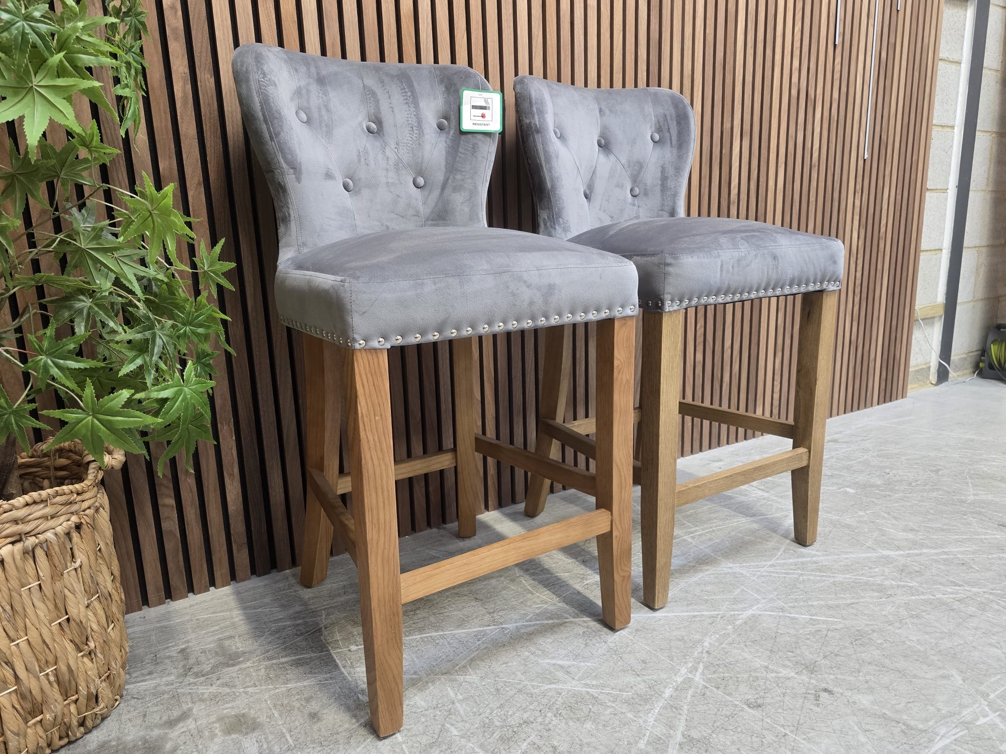 5ac7d768-251f-4625-97c8-49df000a59d1