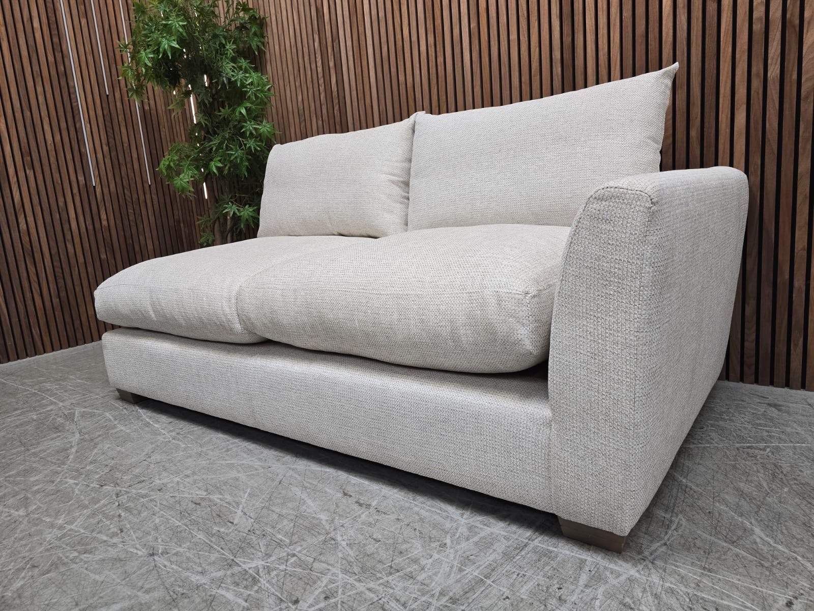 626e245b-0a0e-49f4-9839-d5ce39bf5262