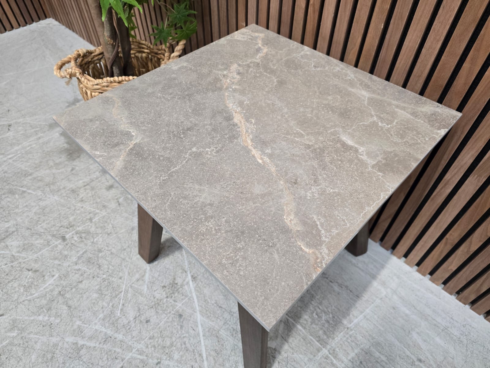 63d13df8-28bd-47c2-a5bf-53a0e813dbd8