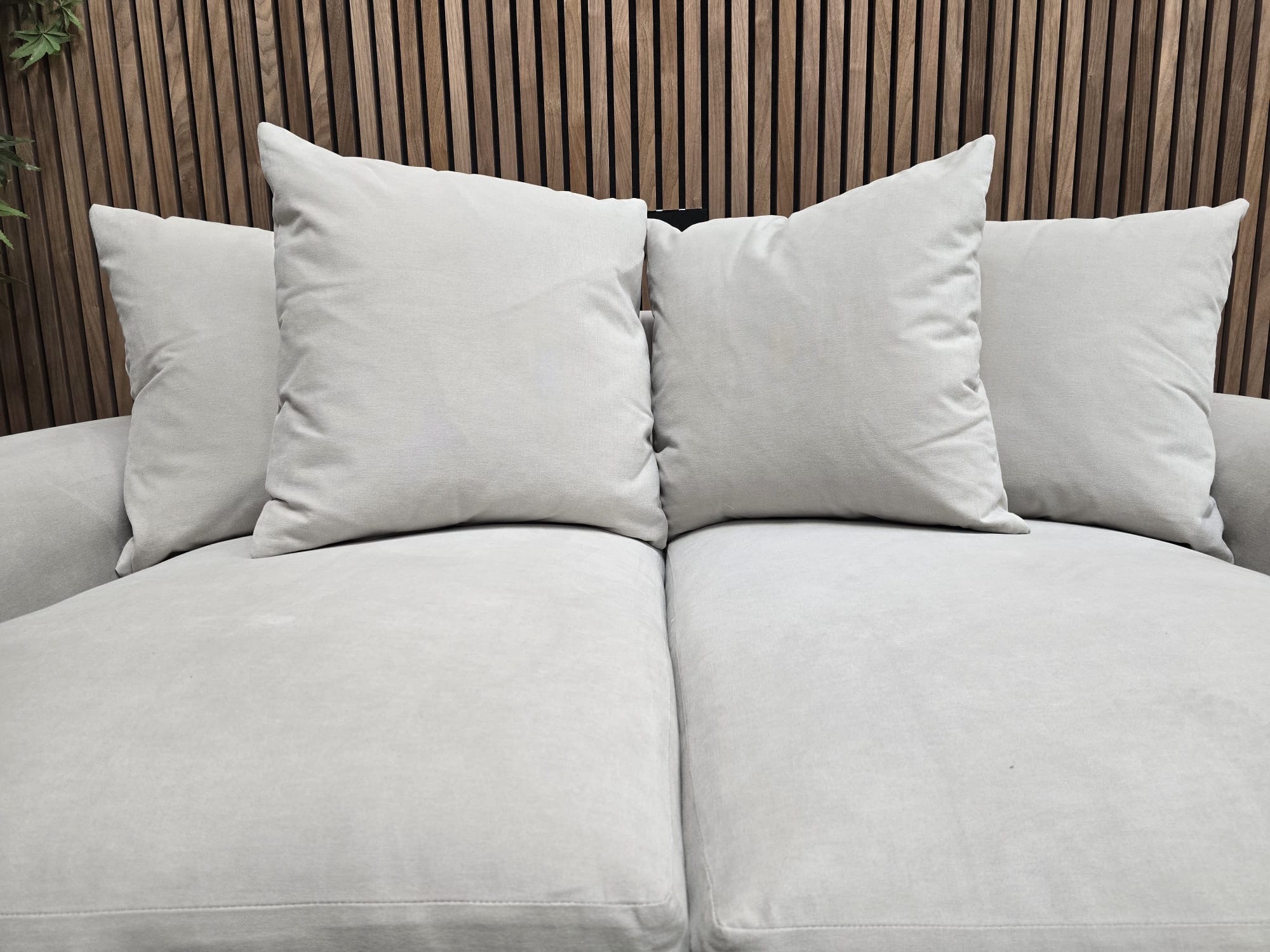 69405b8d-ba43-4494-a950-56905849fdda