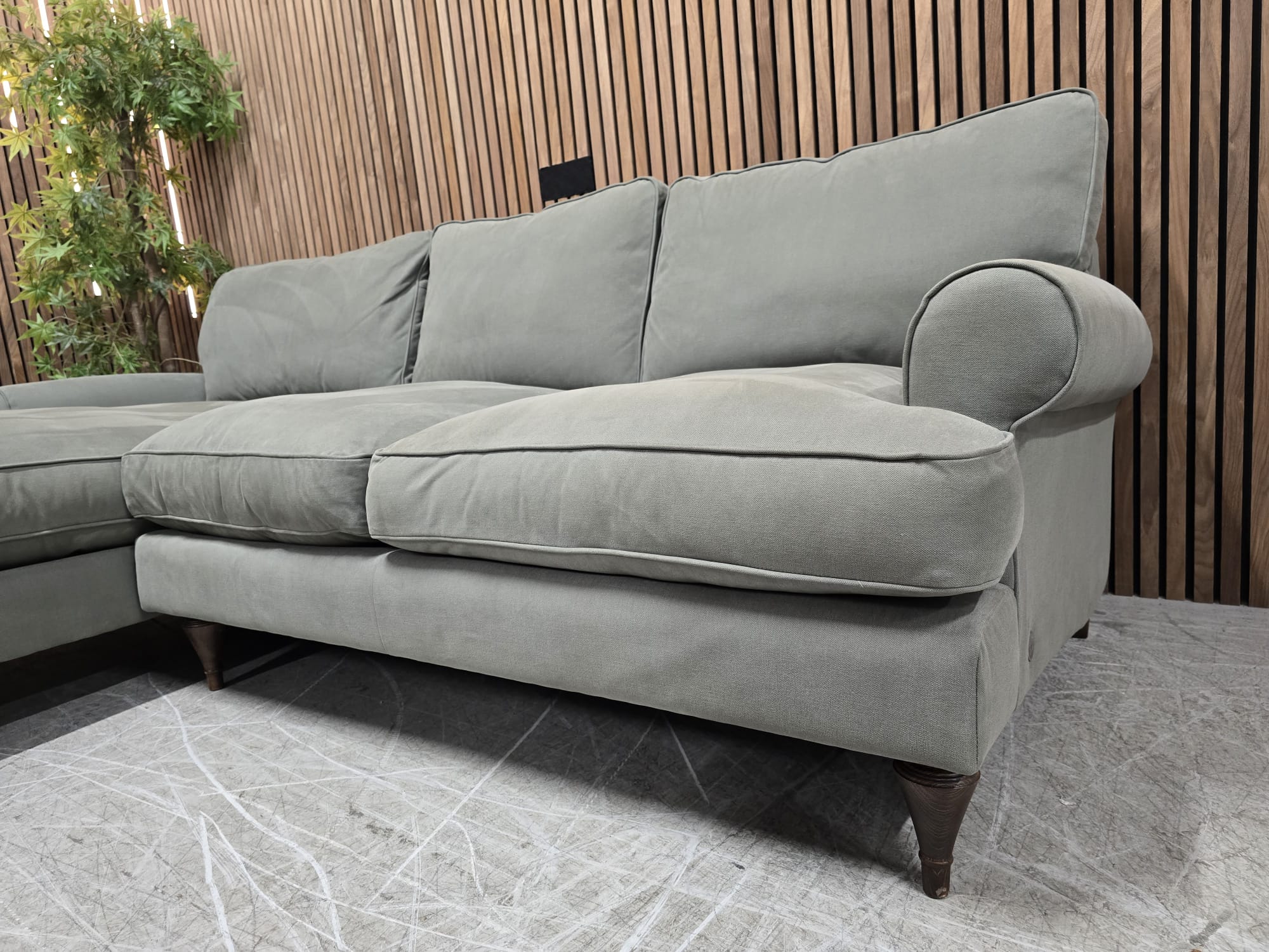 75b0adb5-c652-44a4-8efc-04f618035049