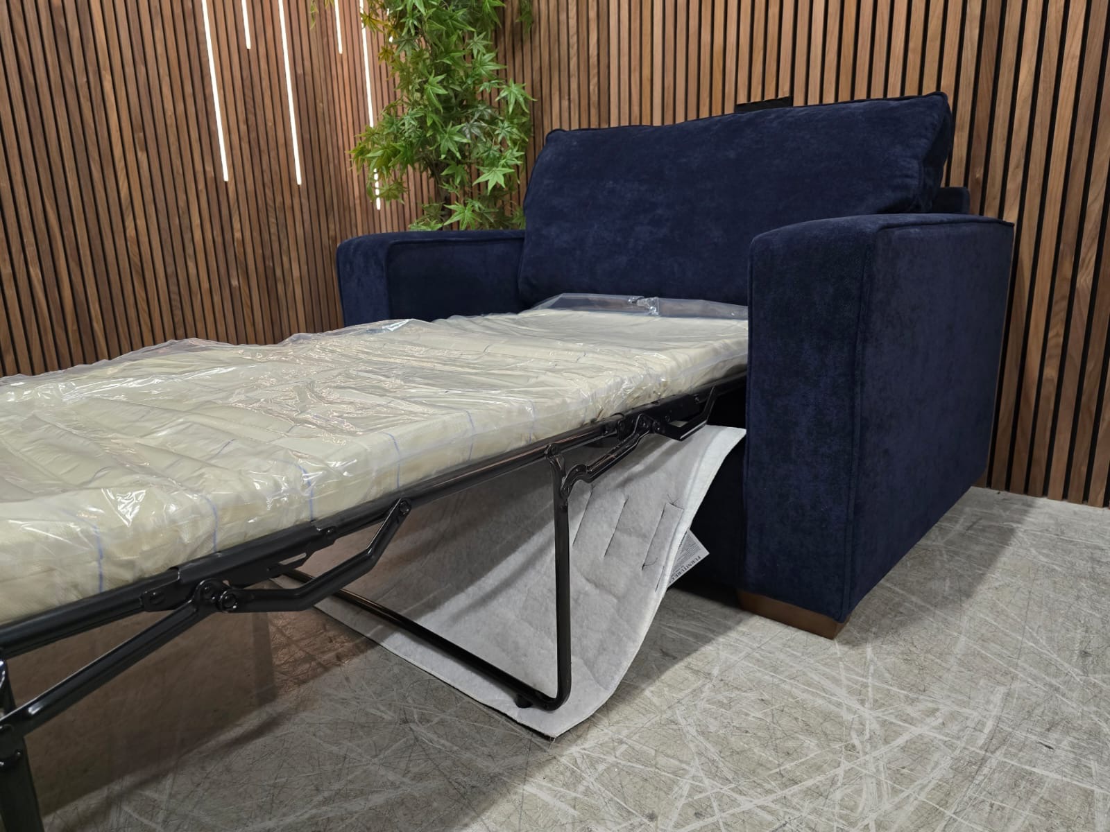 9b5d2e39-57bf-4971-b22a-20f39346cbf5