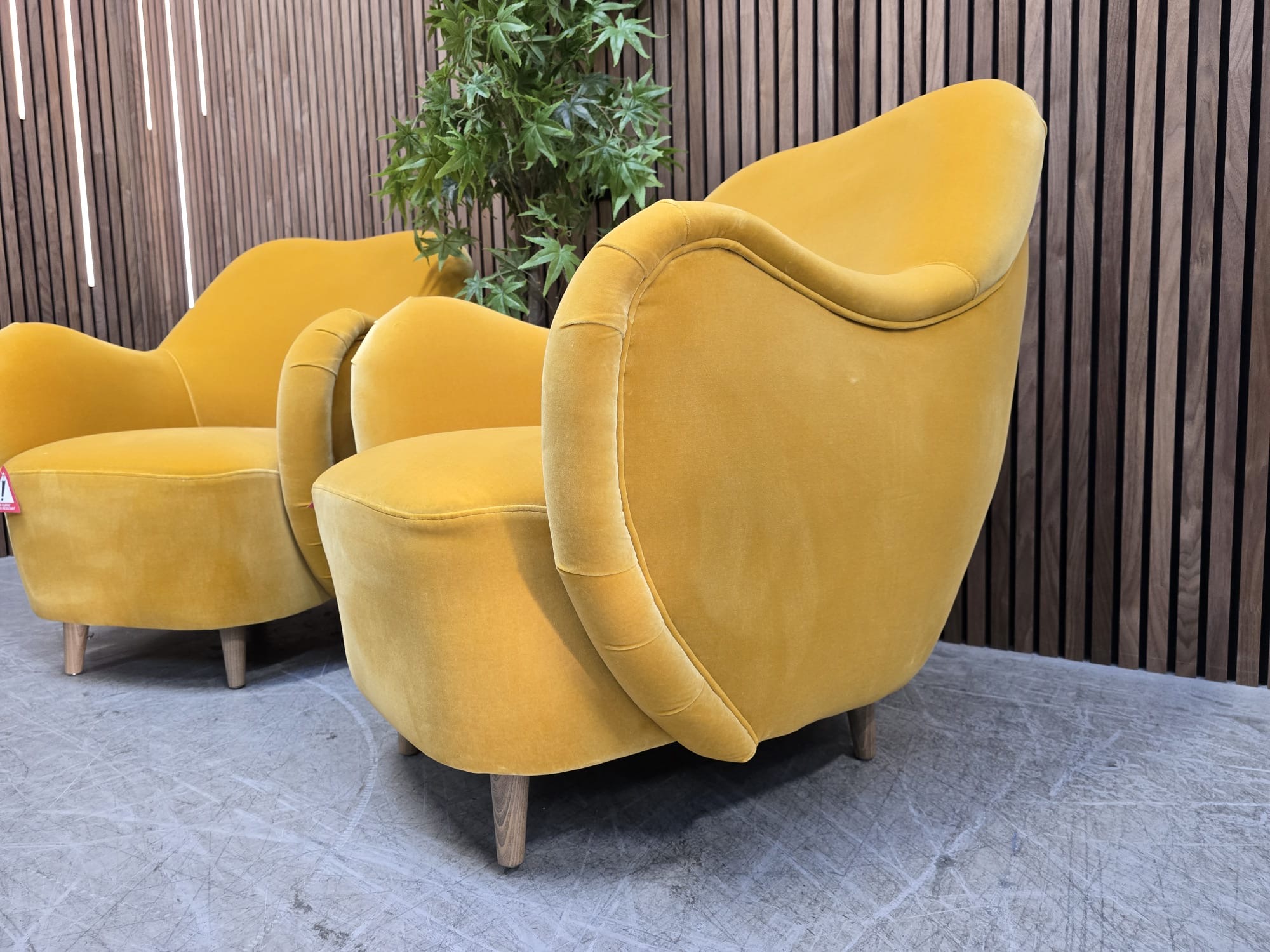 a3c1bc4d-9d8f-4ee7-9a59-014b5e4efac3