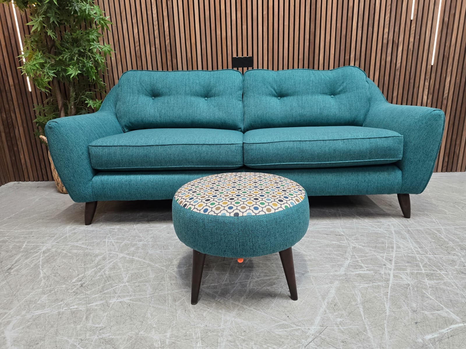 a8ff7d05-d227-43c8-ad02-86262684d894