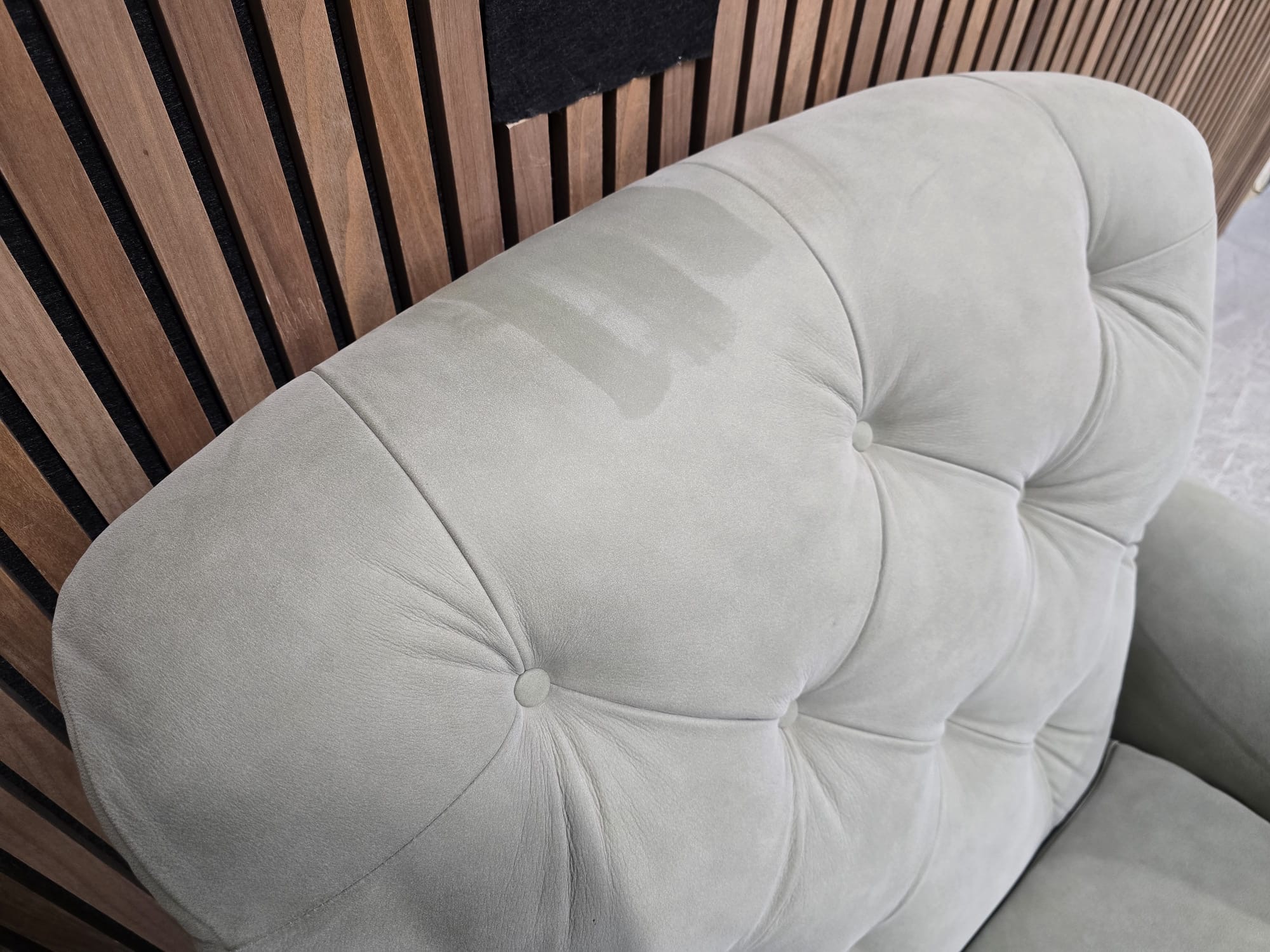 a951fd16-d515-4d07-adf7-1805809e9d7b