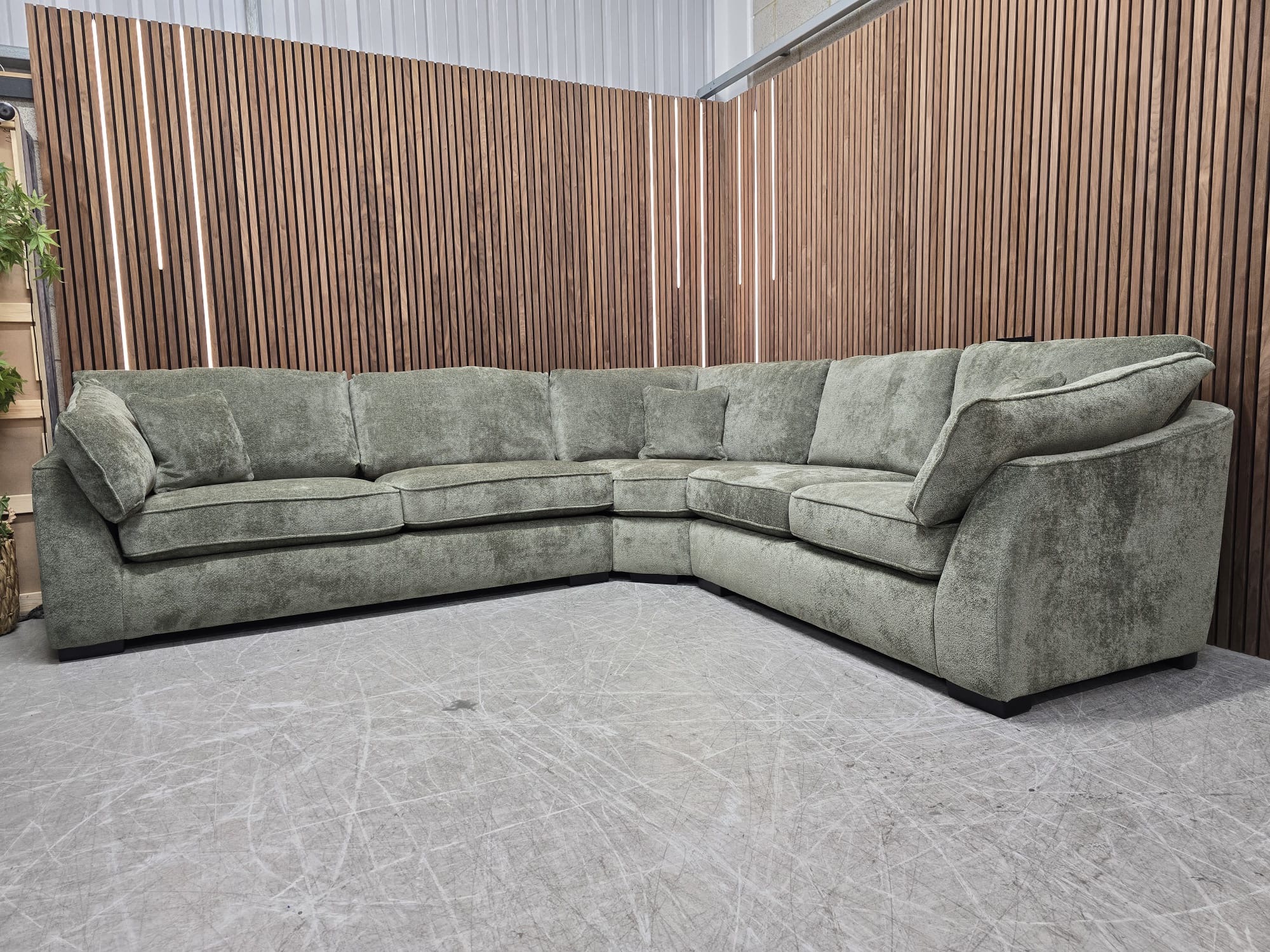 ac59df25-1682-4a49-990f-627f0e3e4daa