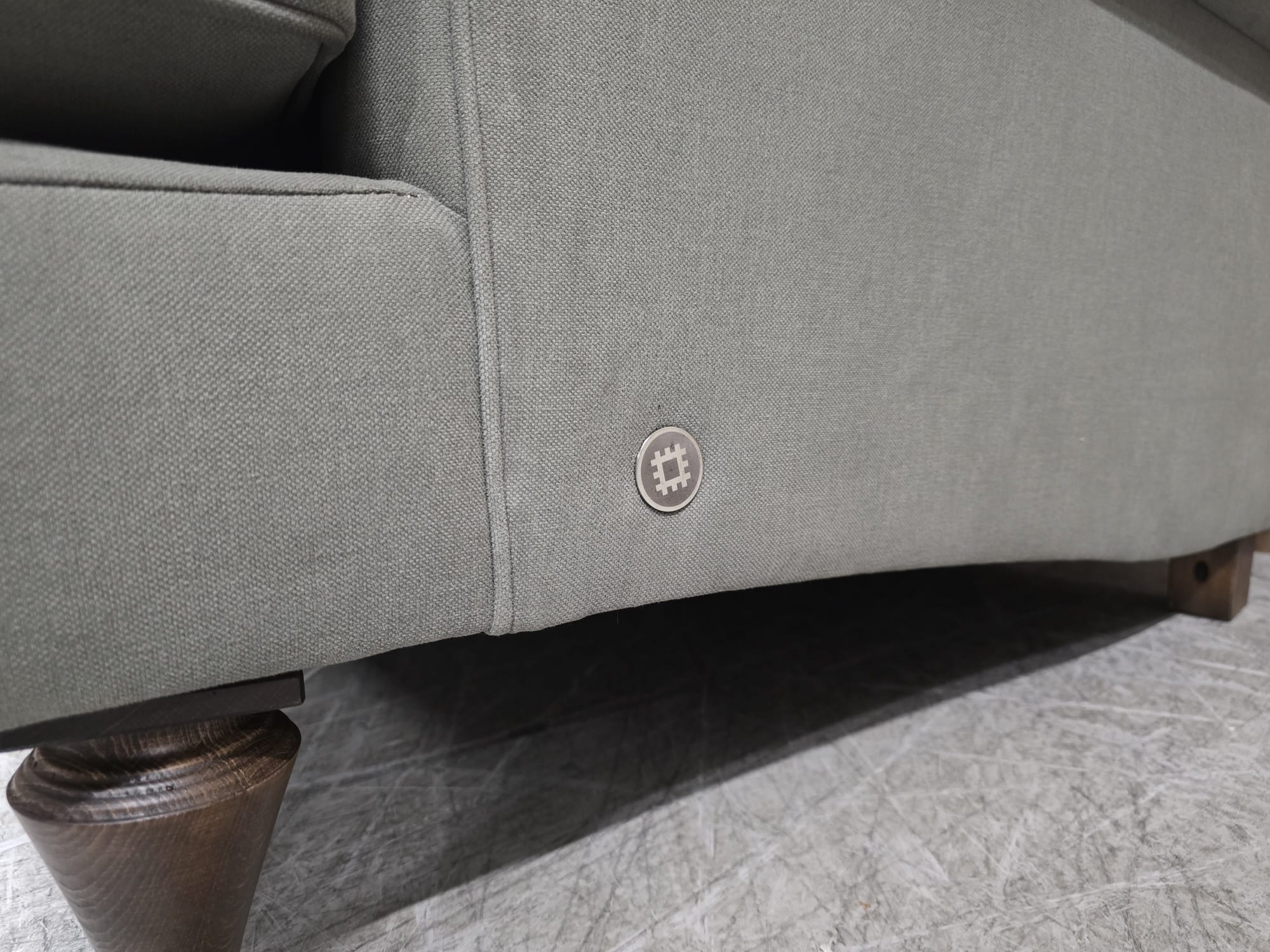 b32e4946-6807-4433-8f50-f9934ef62957