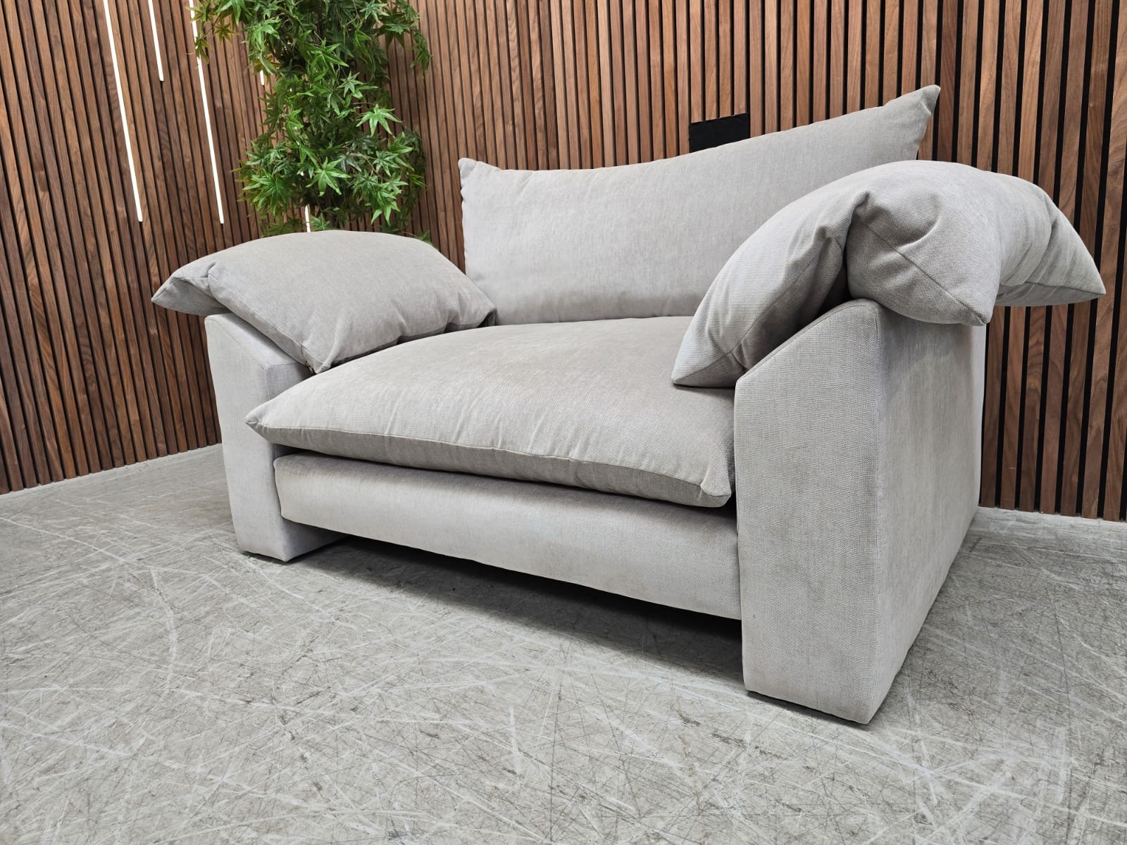 ba90aece-329c-4824-abba-602fb9c634d6