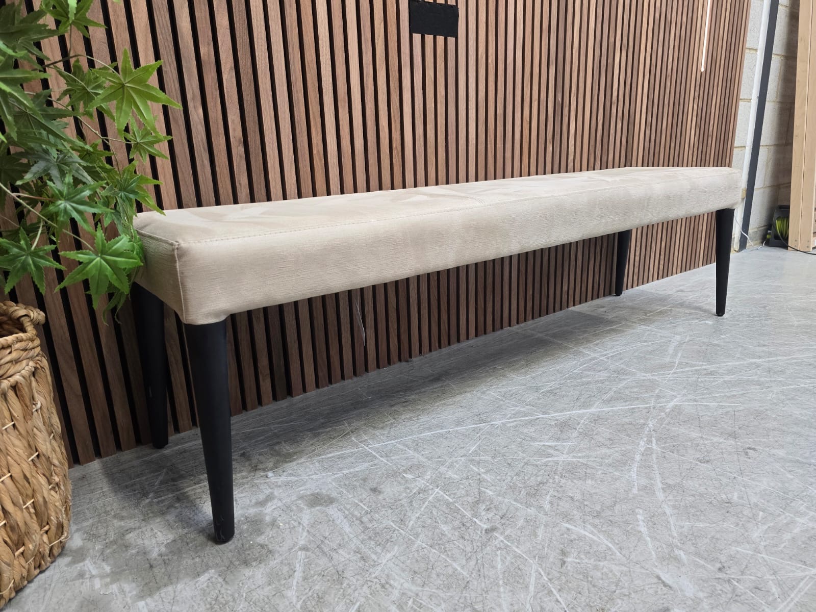 d5db26f4-e38c-423d-9778-1764aae237c5