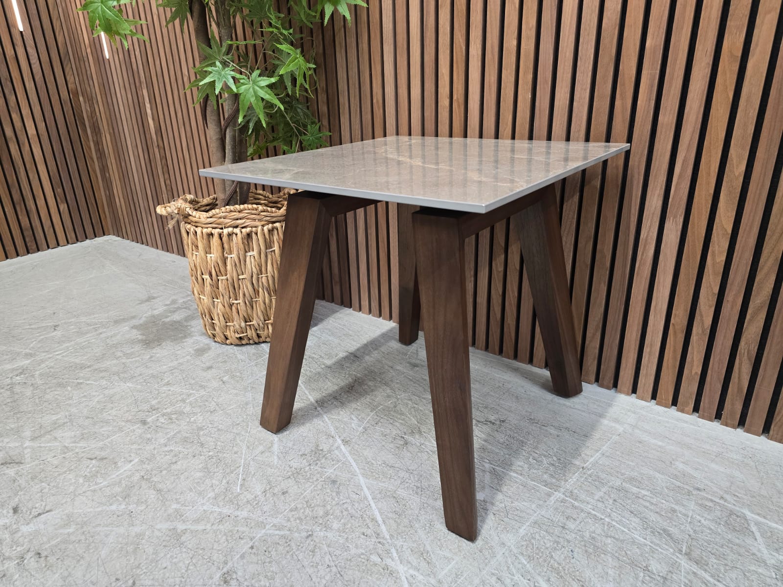 def0915f-563b-40e2-8615-d702361fdc18