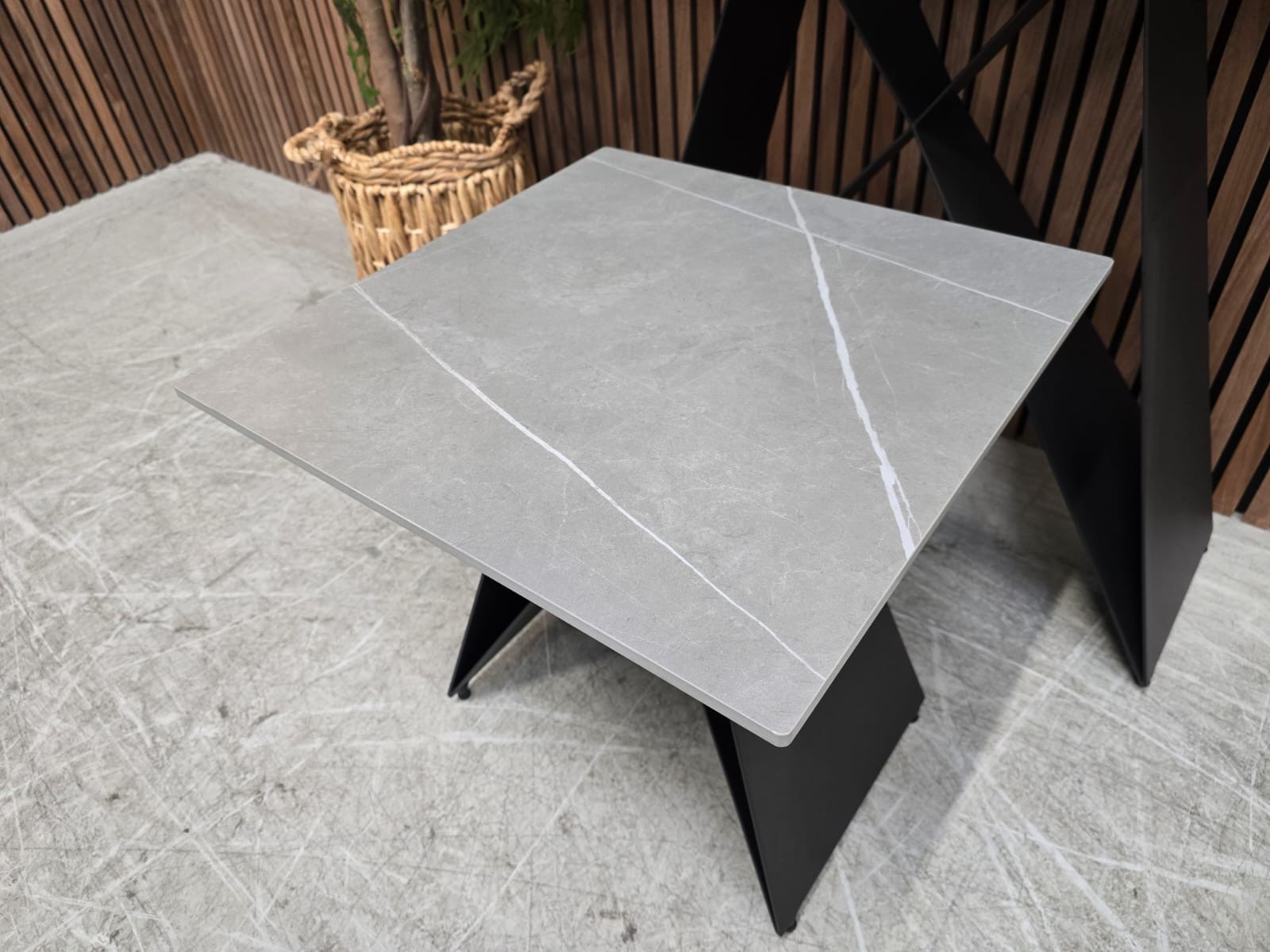 ec1c1f8f-e8c8-43f9-b708-db42ad95246d