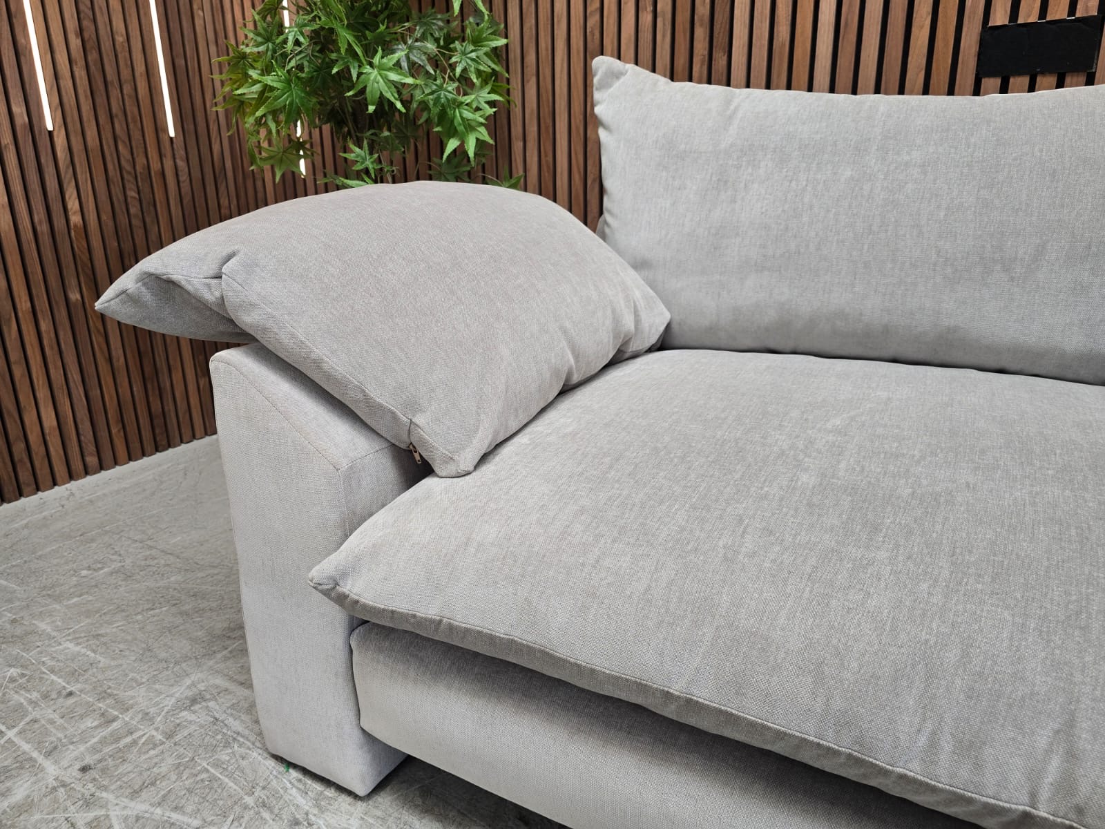 f3401b8d-e9ad-4d6d-9411-600b9c9866b3