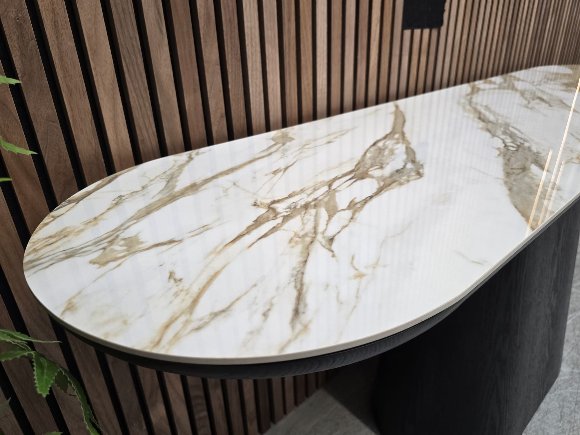 f3674dd2-6442-4e4d-8423-f847e8401f86