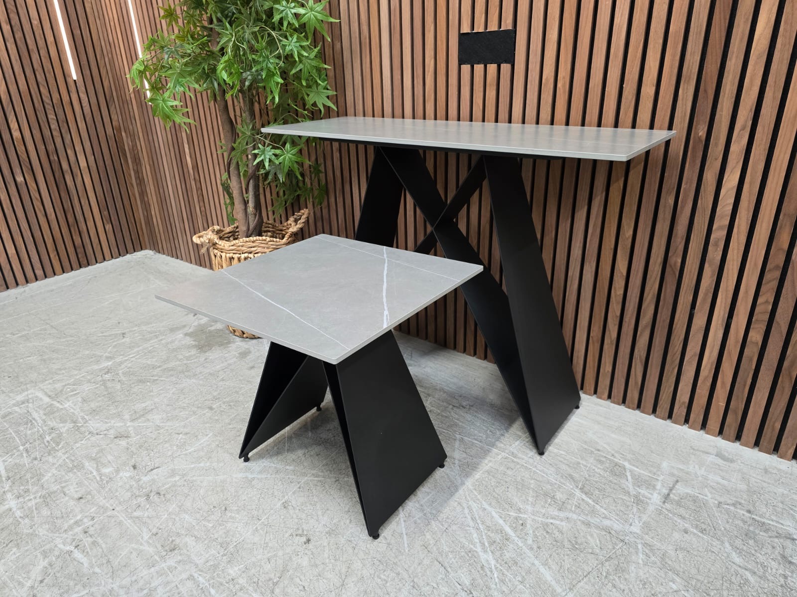 f5cda087-a318-450a-b0e7-daa3ab26c984